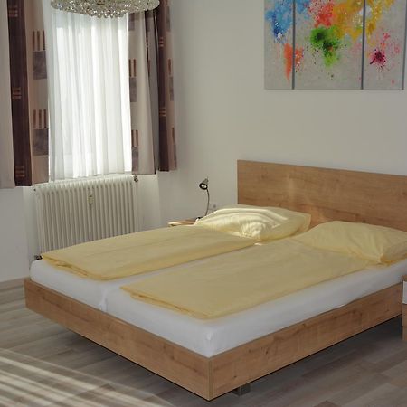 Hotel Lenau Штокерау Екстер'єр фото